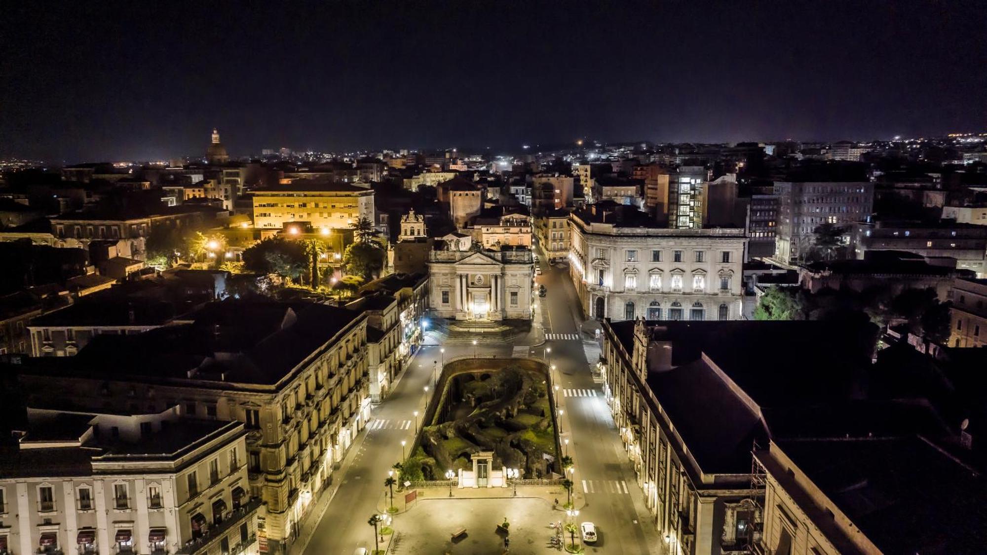 Catania Living Rooms Екстериор снимка